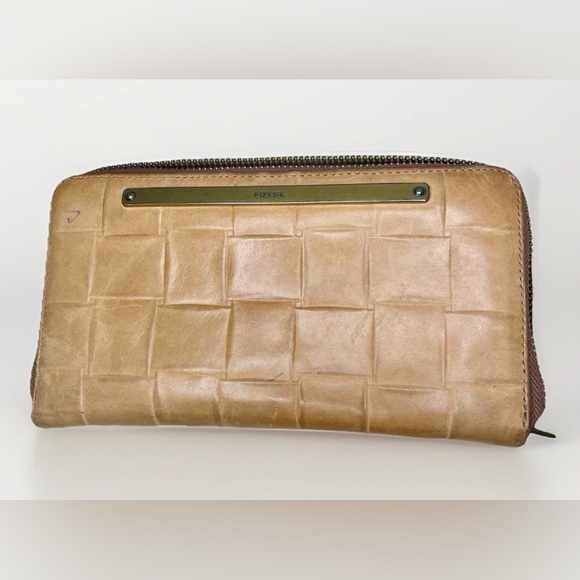 FOSSIL Brown Weave Imprint Leather Zip Around Clutch Wallet - Picture 16 of 16